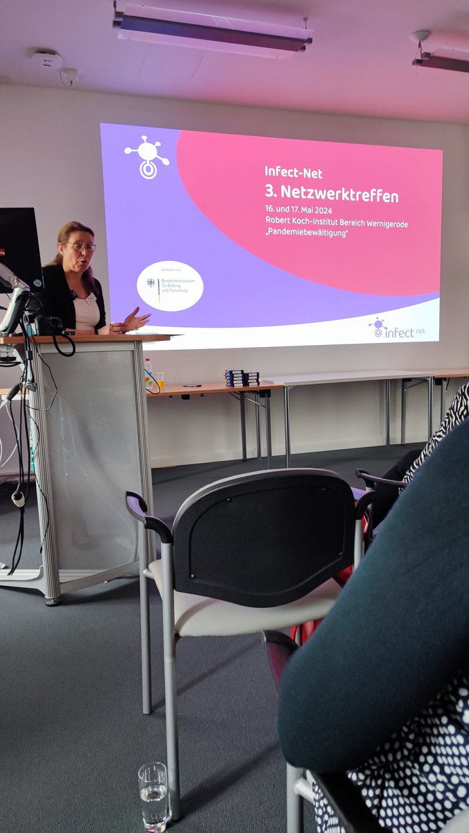 We are starting our 3rd network meeting at @rki_de in Wernigerode. Prof. Antje Flieger is welcoming us and stressing the benefit of #genderparity in leading scientific positions. We are glad to have you here! 💜🚀