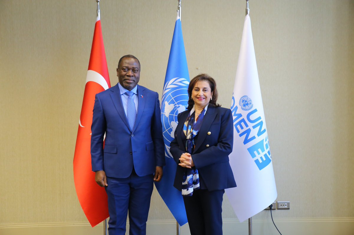 Today, @AhonsiBA, the UN Resident Coordinator of @UN_Turkiye, met with Sima Bahous @UN_Women Executive Director. They had an insightful meeting about UN Türkiye’s efforts to accelerate progress and empowerment for women and girls in 🇹🇷