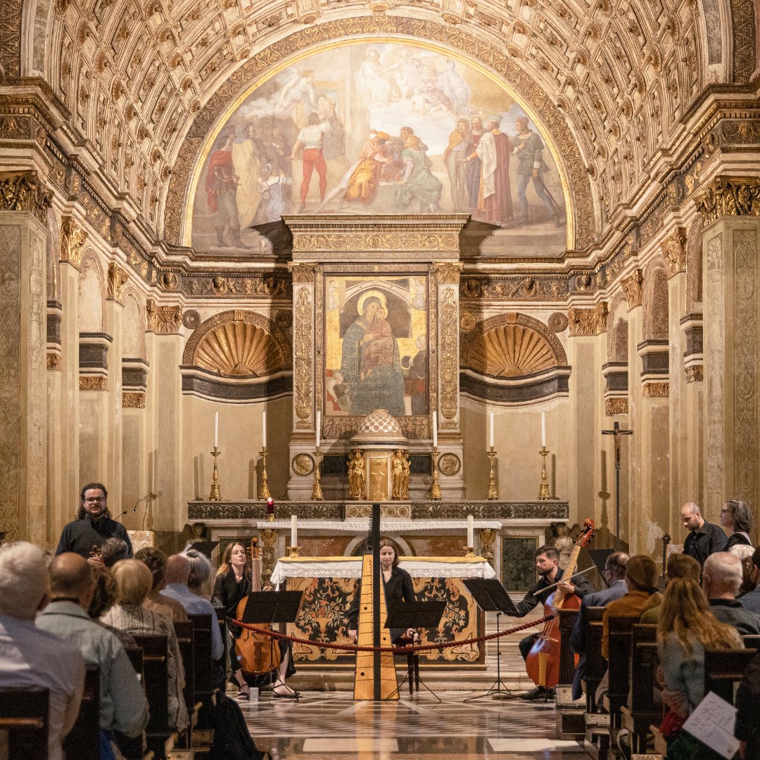 Al via la nuova edizione di 'Musica Antica in San Satiro', la rassegna di sei concerti interamente dedicata al repertorio sacro e profano dal Medioevo al Barocco. Primo appuntamento domani 21 maggio ore 21:00. quartettomilano.it #MilanoCultura #MilanoMusica #Milano