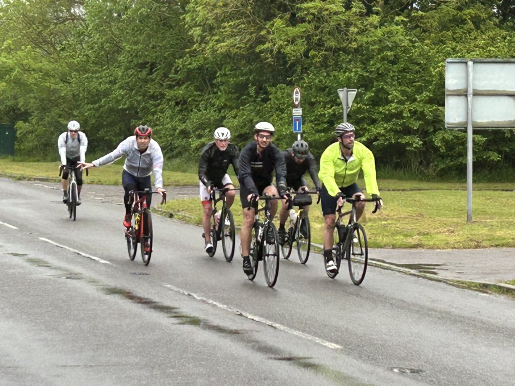 Lynn Andrews tweet media