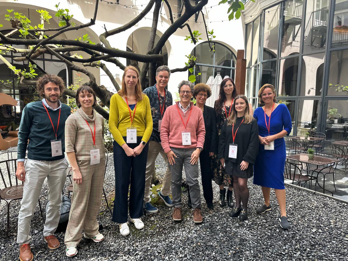 Our first ASPIRE photo - here are many of the study investigators together at the #PrecisionPsychSummit2024 in Brussels where we are discussing #precisionpsychiatry