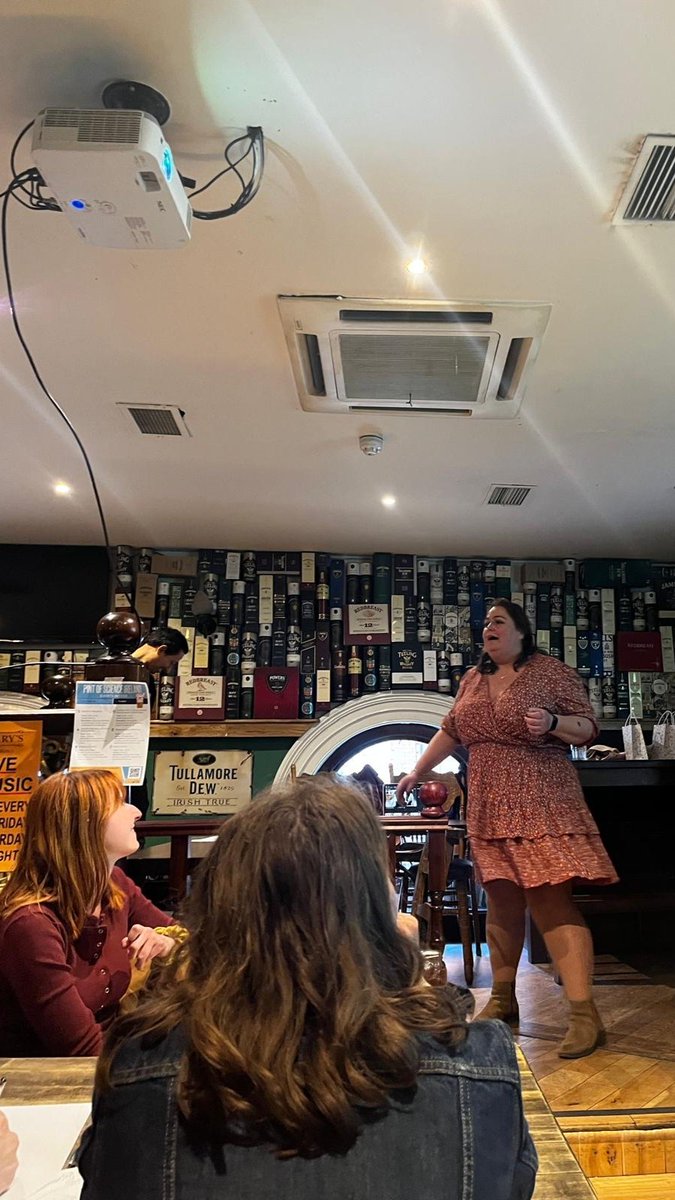 @pintofscienceIE event last night at Slatterys of Capel Street l. Fantastic venue, great evening, very interesting questions by the audience and all round fun night. highly recommended! #PintOfScienceIE