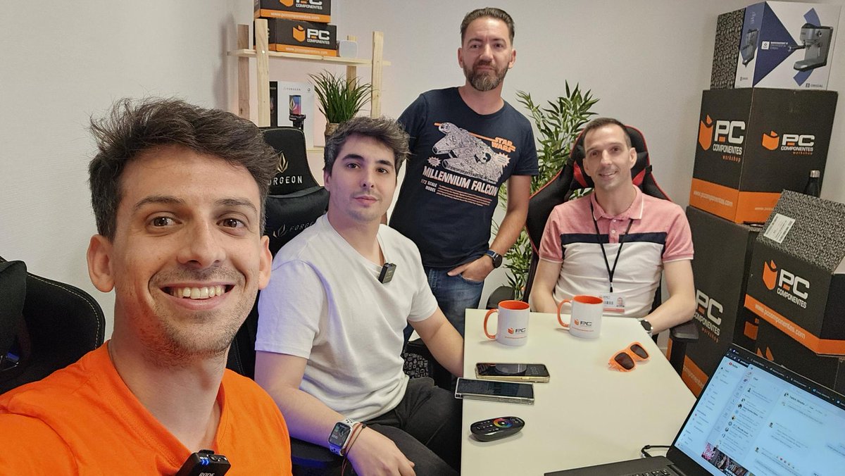 🚨 ¡ESTAMOS EN DIRECTO y con SORTEAZO! 🙋 ¡ENTRA YA! 👉twitch.tv/pccomponenteses