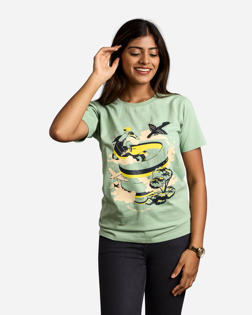 Celebrating the 2 new scooters we launched this year with some ✨new merch✨ Like if Rizta is more your vibe ❤️ RT if Apex is more your style 🔁 Shop for them all here shop.atherenergy.com/collections/at… #Ather #Merch #Ather450Apex #AtherRizta