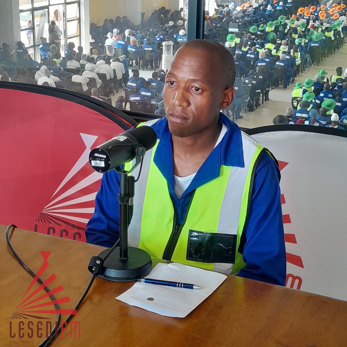 LesediFM's tweet photo. Re hasa #JwaleKeNako ka kotloloho Far East Multipurpose Centre, Welkom. #FreeStatePremier https://t.co/Kg66svtdLn
