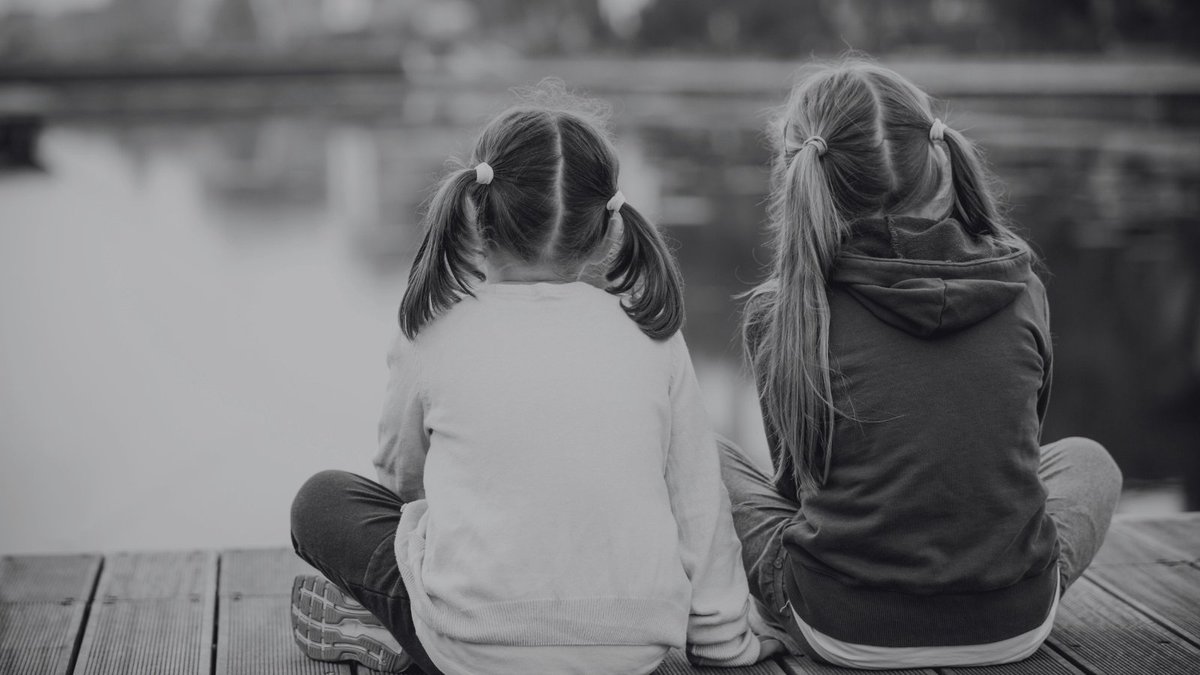 ⚖️#JusCorrientes: Dos hermanitas no quieren separarse y desean una familia que las contenga
• Diana tiene 4 años y Fátima 12. Ambas van a la escuela, son simpáticas, afectivas y expresaron la necesidad de permanecer juntas.
.
🌐Leer más: acortar.link/1JtJRl