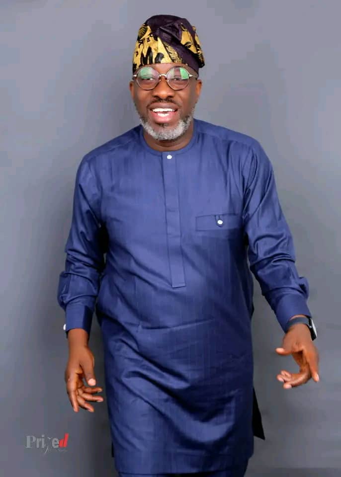 IsahAbdullatif's tweet photo. Behold the next PDP National Chairman H.E Dr. @SegunShowunmi https://t.co/Wue0tV0tLz