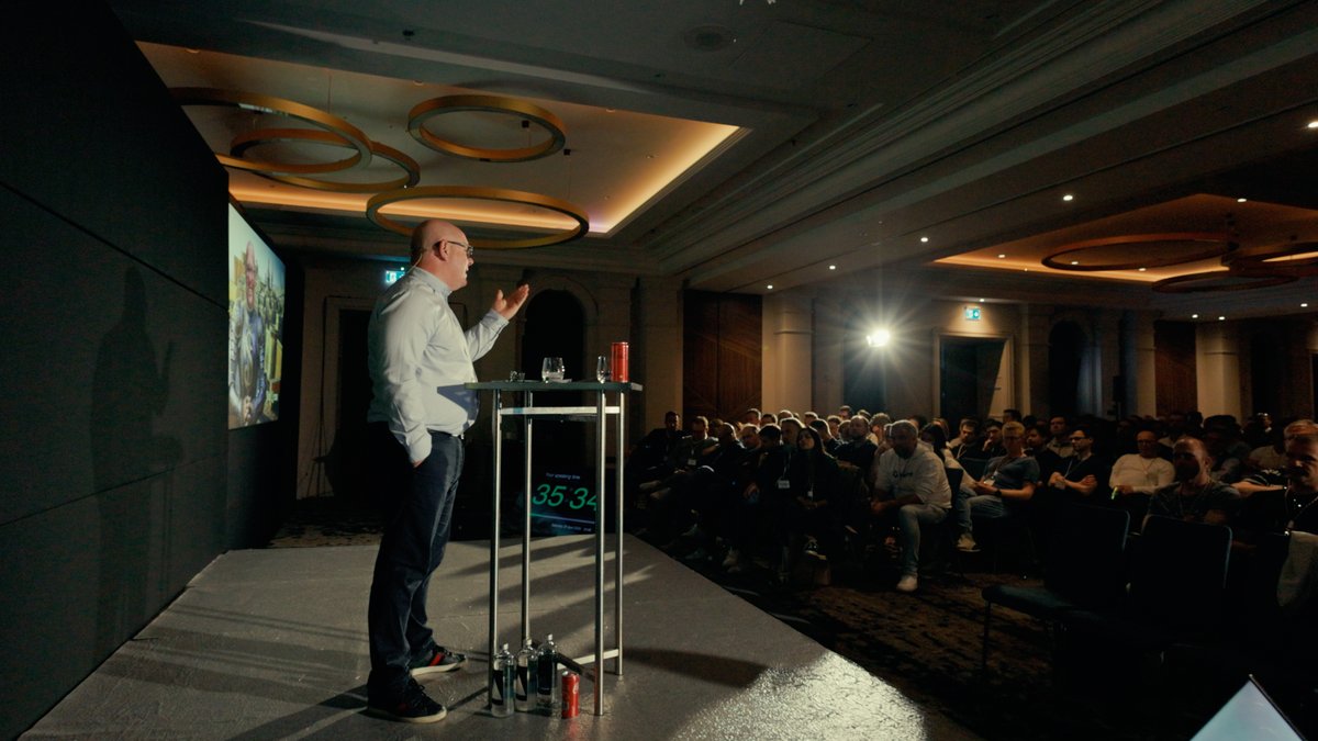 .@TheNickLeeson speaking in Malta recently at a company offsite: 'Nick captivated the room, speaking openly and honestly from his experiences and giving great insight into how innocuous, if unwise, decisions can add up to catastrophic headlines. Thought-provoking & eye-opening!'