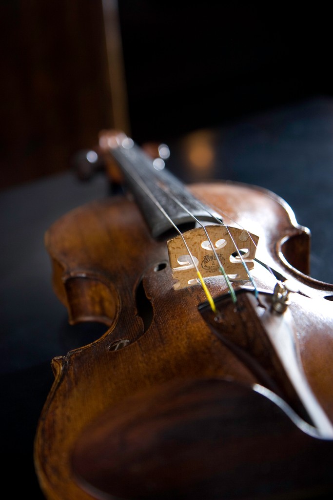 KatherineMoller's tweet image. Ever hit a wall in your 🎻 practice sessions? It happens to the best of us.

Next time you're feeling stuck, try a little self-care. Playing just for fun, pushing through, or simply enjoying a cup of tea, find what works for you in the moment.

#FiddlerLife #PracticeMakesProgress