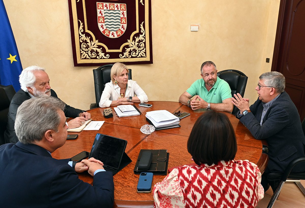 #Jerez acogerá la celebración del séptimo congreso de UGT @fica_andalucia el próximo año ➡️La alcaldesa ha mantenido un encuentro con representantes de la federación sindical y les ha ofrecido los Museos de La Atalaya como sede de este encuentro ℹ️🔗jerez.es/webs-municipal…