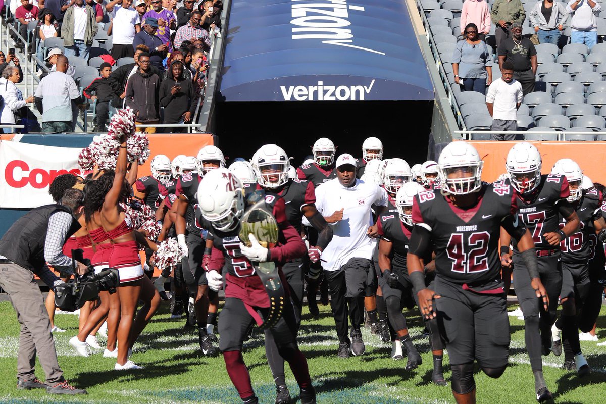 Shamar Williams (@shamar4williams) on Twitter photo Blessed and thankful to have received my first scholarship offer from Morehouse College #TheHouse <a href="/MrSpeakLife/">Coach John Jefferson</a> <a href="/CoachShawCHS/">Dennis Shaw</a> <a href="/s2n_coachjune/">Coach June</a> <a href="/exit6football/">Chester High Clippers</a> Blessed and thankful to have received my first scholarship offer from Morehouse College #TheHouse <a href="/MrSpeakLife/">Coach John Jefferson</a> <a href="/CoachShawCHS/">Dennis Shaw</a> <a href="/s2n_coachjune/">Coach June</a> <a href="/exit6football/">Chester High Clippers</a>