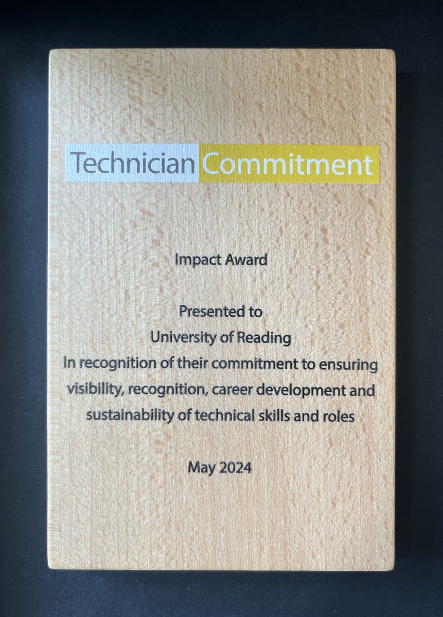 We were proud to represent @UniofReading #Technicians at the @TechsCommit signatory event in Cardiff yesterday, where we picked up this #Impact award. Congratulations to all involved!