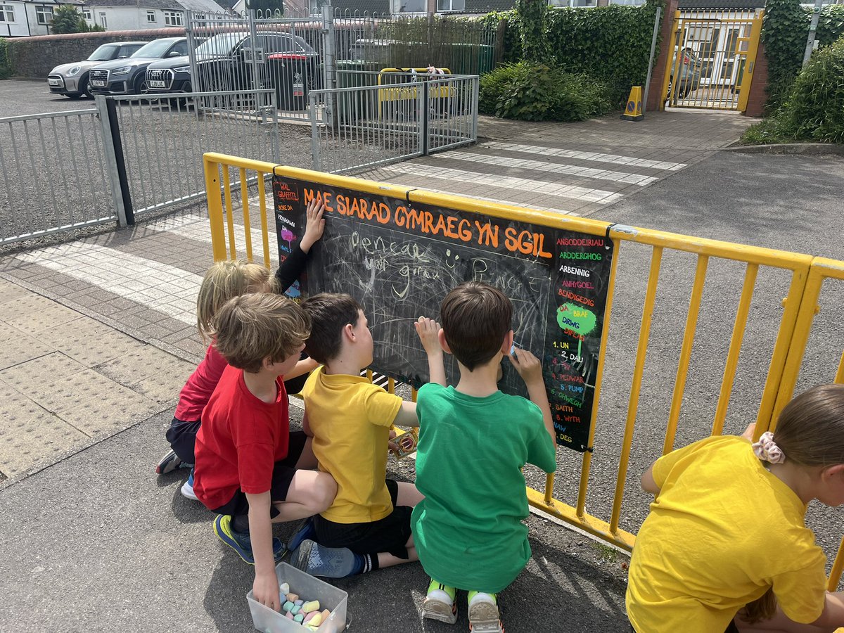 Ysgol Pencae tweet media