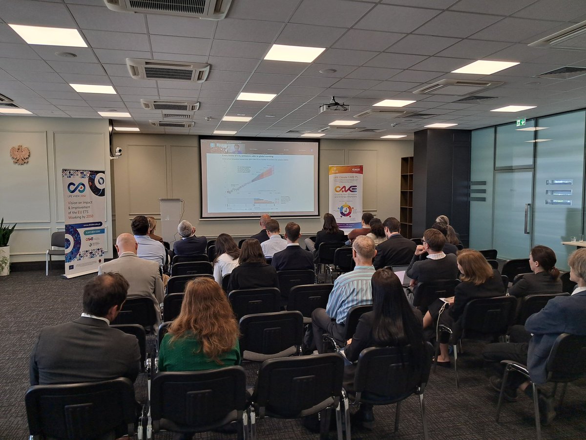 What a great <a href="/ECEMF_2020/">European Climate and Energy Modelling Forum</a> workshop with energy &amp; climate modelling scenarios hosted by <a href="/climate_cake/">Centrum Analiz Klimatyczno - Energetycznych (CAKE)</a> <a href="/RJeszke/">Robert Jeszke</a> team! 🔥

A great deal of inspirations for further work of <a href="/fundacjainstrat/">Fundacja Instrat</a> team working on coal phase-out and RES &amp; storage deployment under our PyPSA-PL model 📊