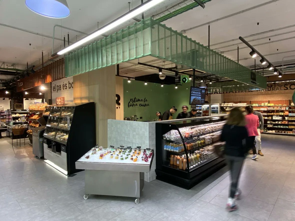 evvo retail tweet media