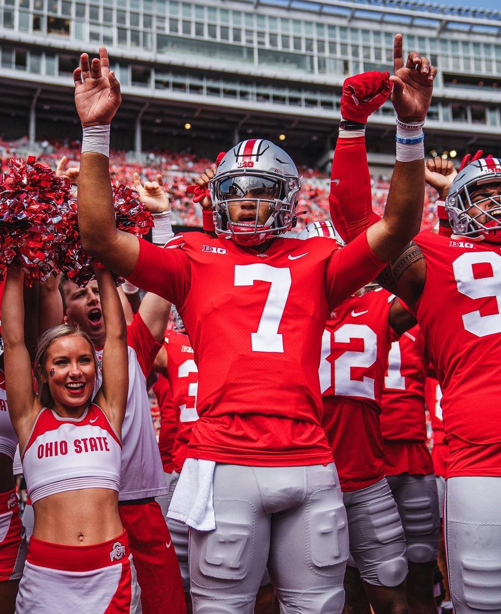 I am so blessed to receive an offer from THE Ohio State University! @CoachJFrye @Locklyn33 @OhioStateFB @OhioStAthletics @ChadSimmons_ @adamgorney @SumnerHSFootbal @HCPS_SumnerHS @BigPlayRay50 @AlonzoAshwood
