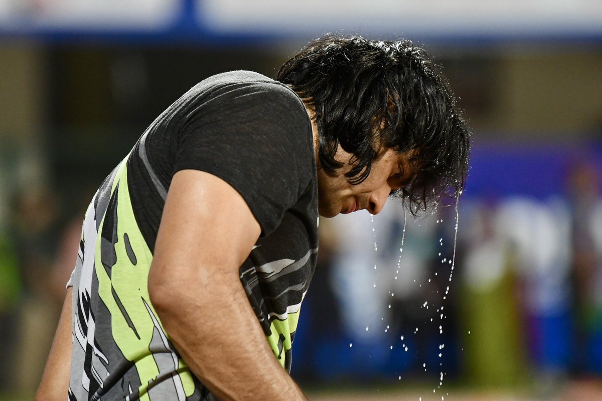 Neeraj_chopra1's tweet photo. तीन साल के इंतजार के बाद भारत में एक competition में भाग लेकर वास्तव में खुशी हुई | कलिंगा स्टेडियम में Javelin throw का उत्साह देखना अद्भुत था | 🙏
Thank you, Odisha. Thank you, India. 🇮🇳
The Road to Paris continues! 💪 https://t.co/TlQlTslWIp