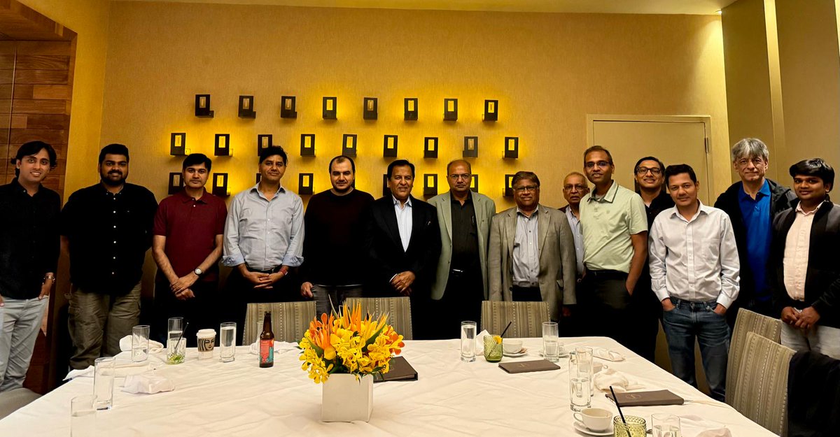 The evening was filled with nostalgia of campus, meaningful discussions and exchange of ideas & plans for IIT Kanpur. Thanks to our distinguished alumnus Mr. Anil Bansal for hosting me and arranging the get together of New York based alumni in a short period of time. We were