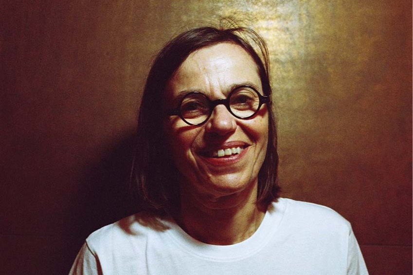 Exclusive: 

Picturehouse Cinemas are now open to playing films from all distributors, removing the company's previous theatrical windows policy.

"We now play everything," says managing director Clare Binns: t.ly/cN12R