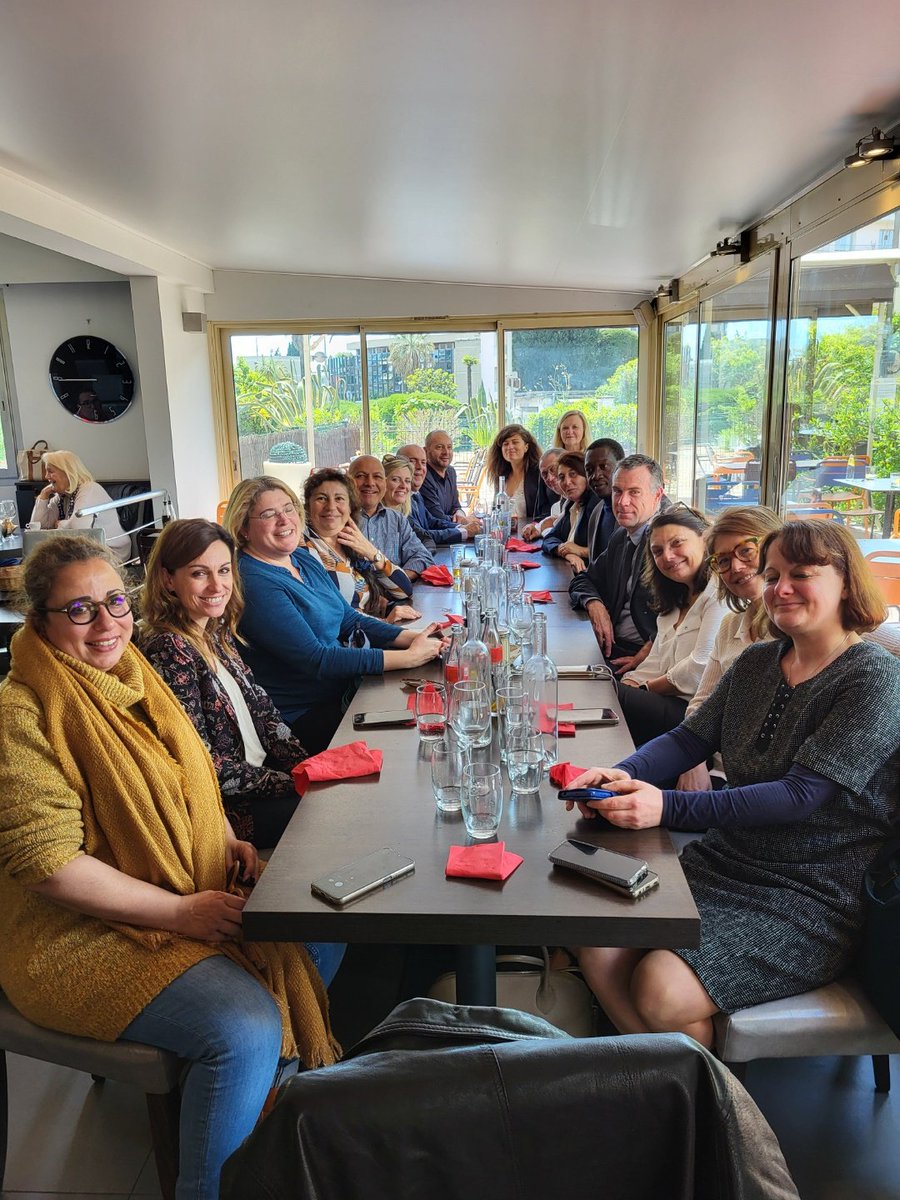 Toujours agréable les repas qui clôturent les CIEN, merci aux participants et pensée pour nos collègues empêchés