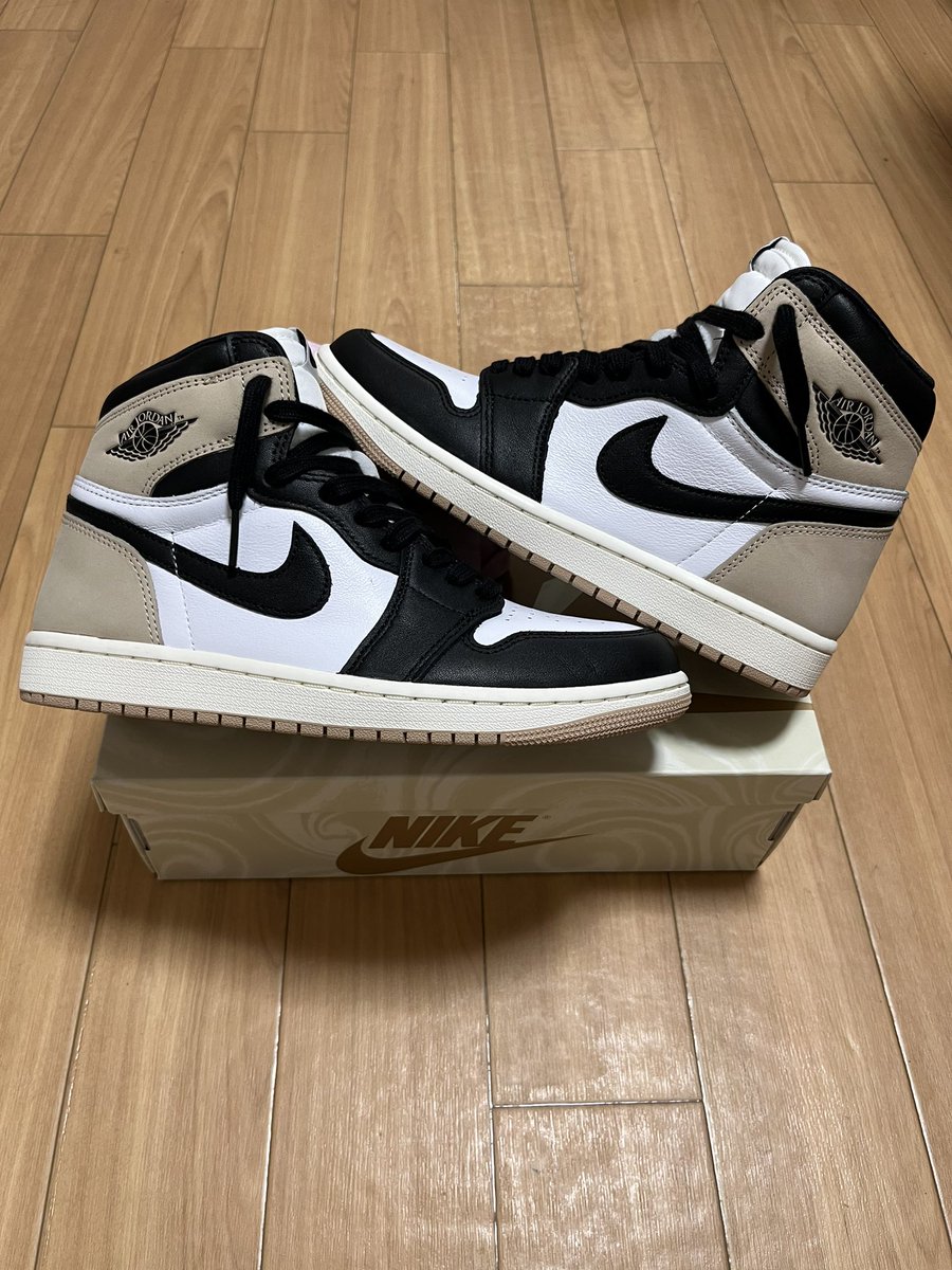 めっちゃ良い色❗️
かっこよー😊✨
#jordan
#airjordan1
#Latte