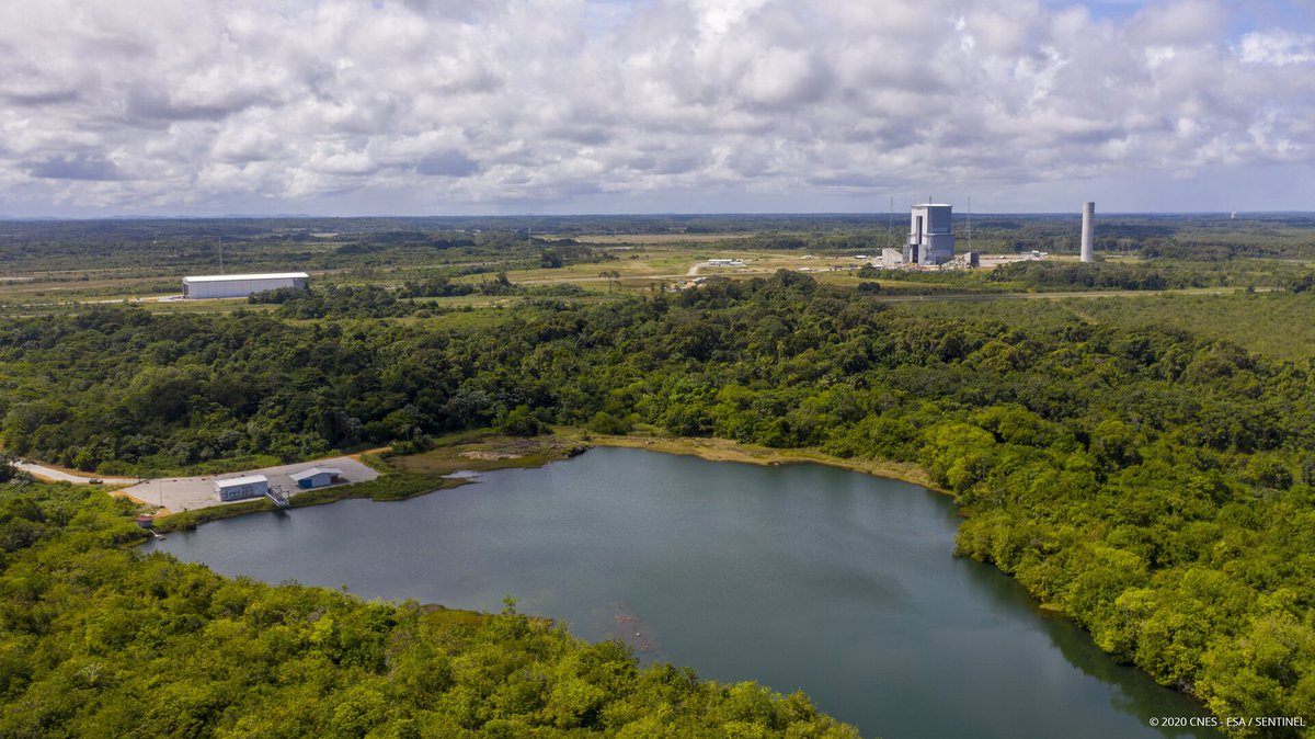 Ariane 6, Europa's nieuwste raket, is vanaf het begin ontworpen met duurzaamheid in het achterhoofd, er zijn verschillende maatregelen genomen om de impact van #Ariane6 op het milieu te minimaliseren 🧵