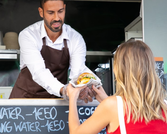 Is a Food Truck Business Right for You?

Find out more: bit.ly/3Jix5U3 

#FoodTruckBusiness #CompetitivePricing #FoodBusiness
