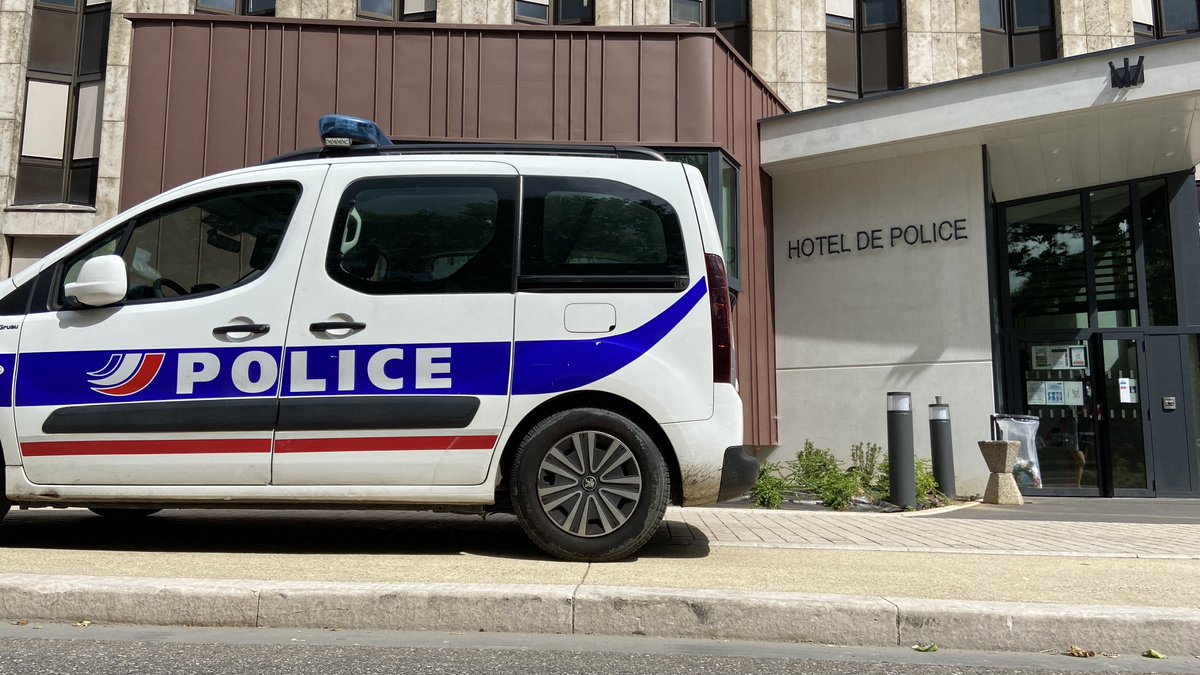 EHPAD de Thionville : l’aide-soignante mise en examen pour meurtre et vol sur personne vulnérable france3-regions.francetvinfo.fr/grand-est/mose… #police #EHPAD #Metz #justice
