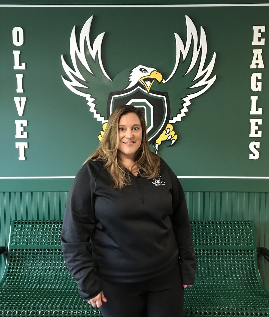 OlivetSchools's tweet image. Congratulations to Olivet Middle School 6-8 Principal Jessica Yearling on being named the Director of Instructional Services for @OlivetSchools. Mrs. Yearling will be starting her new role in July. Welcome to the OCS Central Office team! 
#OCSRocks