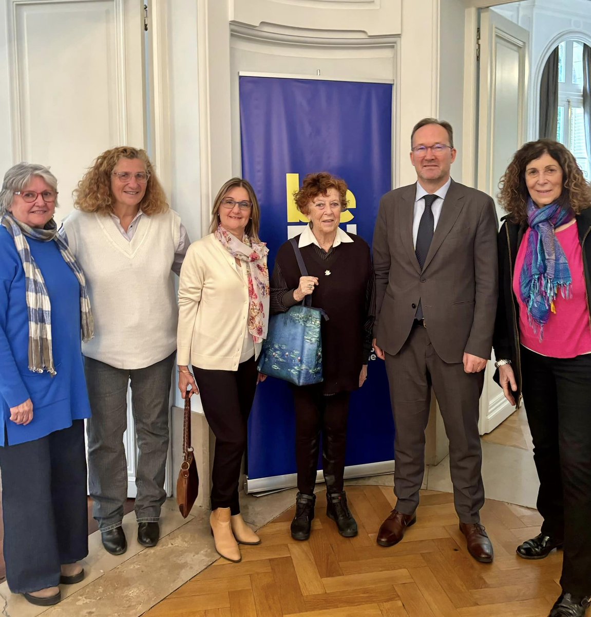 👋🇦🇷Un privilegio recibir en la Residencia de Bélgica a  destacadas líderes del estado, fundaciones y organizaciones, comprometidas con la causa de los derechos de las mujeres y las niñas en un nuevo aniversario de la Conv. de Estambul y en el marco de la presidencia 🇧🇪 de la 🇪🇺