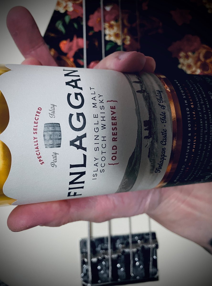 🥃😋🤘

#FINLAGGAN
#SCOTCHWHISKY 
#ウイスキー