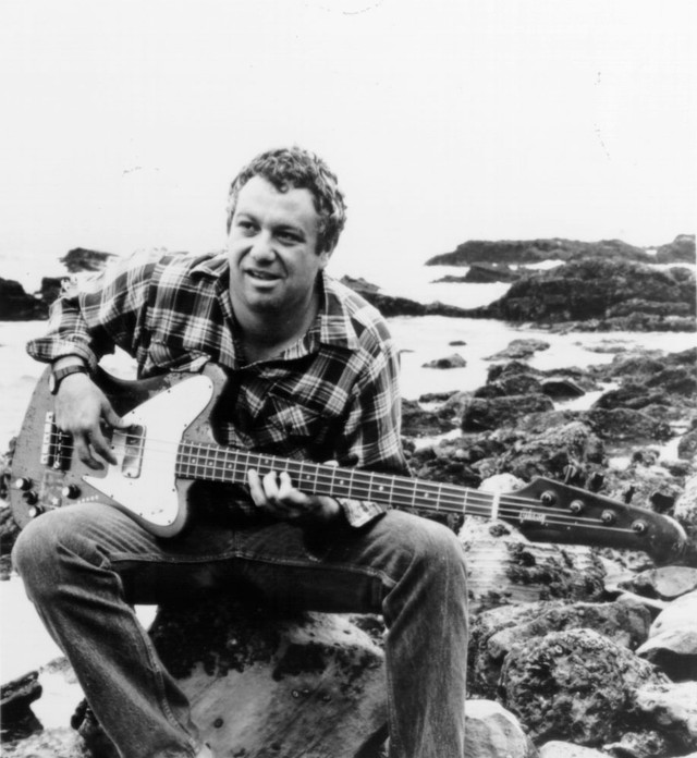 A big legend drops into OTO next month. Minutemen and Firehose bass man MIKE WATT with his group Il Sogno Del Marinaio. 2nd June. Tickets available here: cafeoto.co.uk/events/il-sogn…