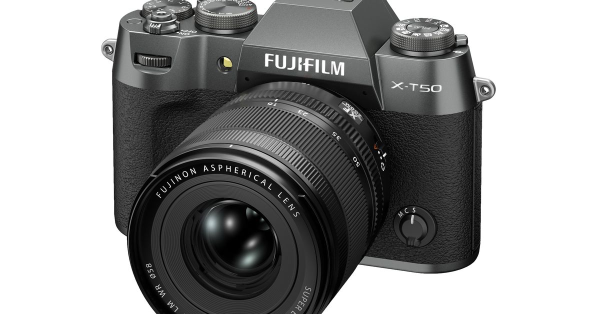Fujifilm’s new X-T50 has a film simulation dial — and a questionable price.  ow.ly/M7Eg105tctj #IdeaFire