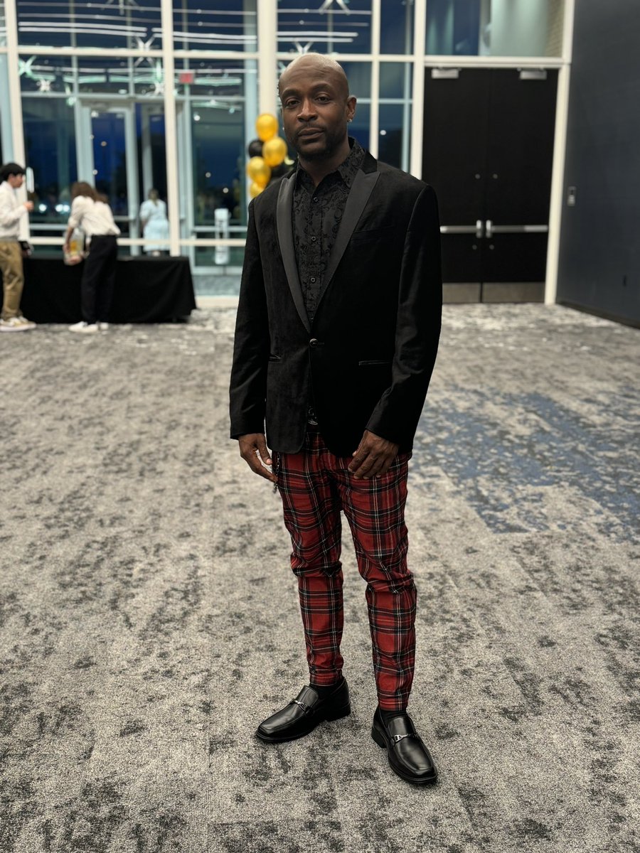 CoachJuice214's tweet image. No lie I do well putting it on 🤌🏿🕺🏿

… but anyway congrats to my babi! 
@jailahrobinson1 
Athletes Hall of Fame &amp;amp; Awards of Excellence Gala ‘23-‘24. CFBISD Athletic Award Of Excellence for Track &amp;amp; Field… 
UIL State Track &amp;amp; Field Placer-400m

#jailahrobinson #lambojai #nshs