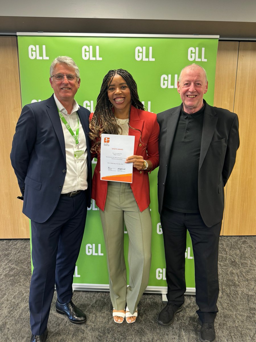 What a great night last night at the <a href="/gllsf/">GLL Sport Foundation</a> awards! This year we're supporting 93 #Manchester athletes. We were delighted to have @gll_uk CEO <a href="/peterbundey/">Peter Bundey</a> and Cllr John Hacking with us presenting awards. Thank you to <a href="/Airozuru/">Abigail Irozuru (Pronounced: î-row-za-roo)</a> for being a great host!

#GSFMCR <a href="/hacking4chorltz/">hacking4chorlton</a>