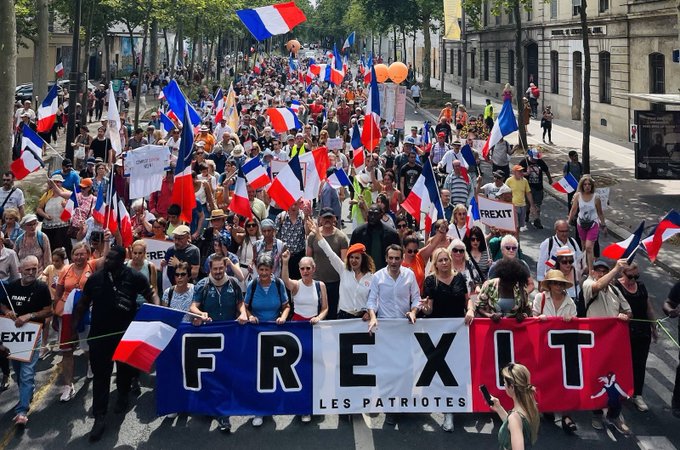 Nous sommes les seuls à avoir démontré jour après jour, CONSTANCE et FIDELITE au PEUPLE DE FRANCE dans notre combat contre l'oligarchie européiste et mondialiste.
Comme plus de 41.000 adhérents l'ont fait,
Rejoignez LES JUSTES !
👉#Le9JuinJeVoteLesPatriotes🇫🇷
👉#LEuropeÇaSuffit🇫🇷