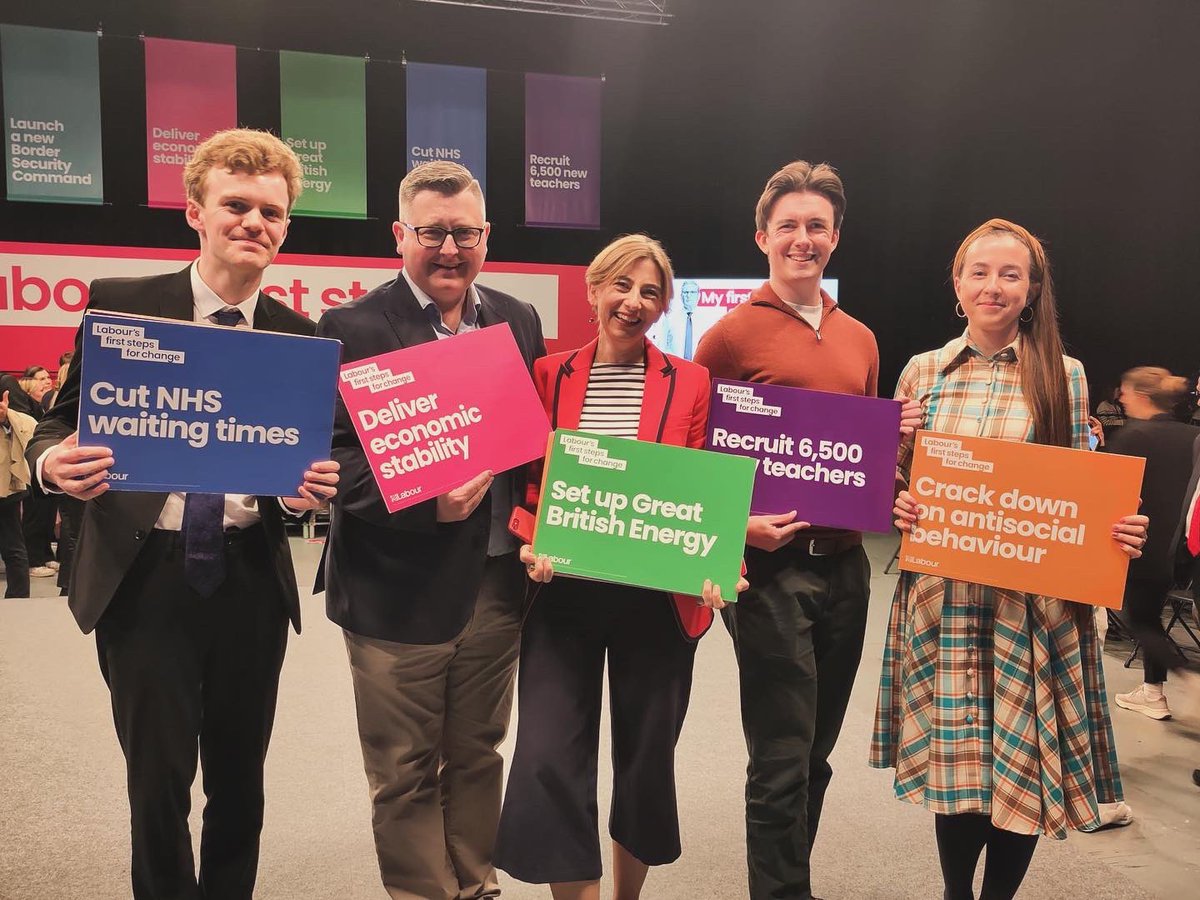 Cambridgeshire team at today’s inspiring @UKLabour event in Thurrock.

Great to hear @keirstarmer and his team launch Labour’s first steps for change, part of our long term missions for a decade of national renewal.

We need to end the chaos of 14 years of Tory Government that