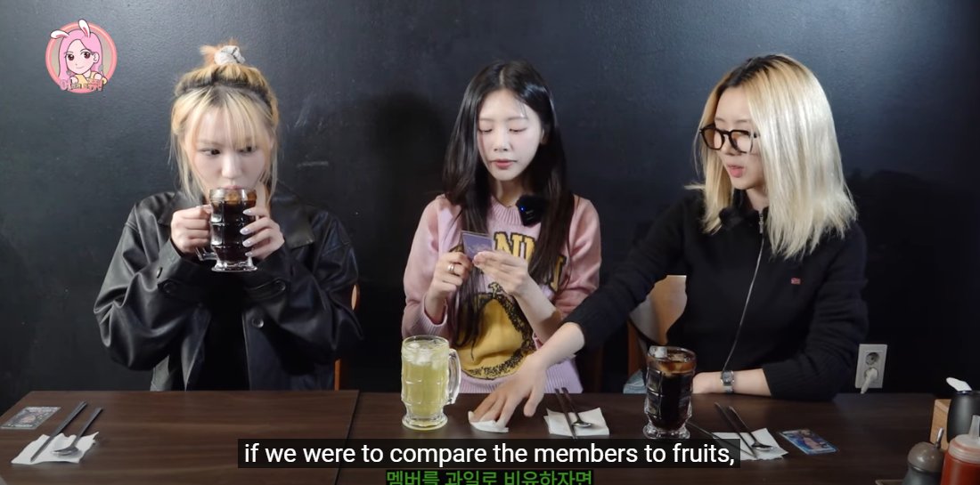 Ofc it was Yoohyeon who started the whole fruit thing zhdfbj