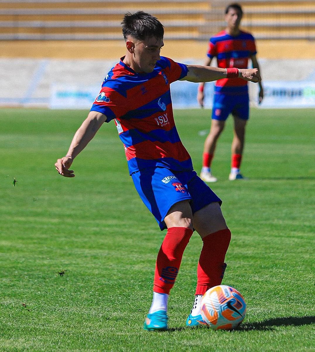 🚨#Beroe 🇧🇬 está interesado en Juan Manuel Arias, argentino que juega en el #Diagoras de la 2ª división de 🇬🇷.

➡️ Su contrato finaliza el 30/6 y quedará libre. 

*️⃣ Me cuenta <a href="/caminocristiann/">Cristian Camiño</a> que hay 3 clubes 🇦🇷 que consultaron por su situación.