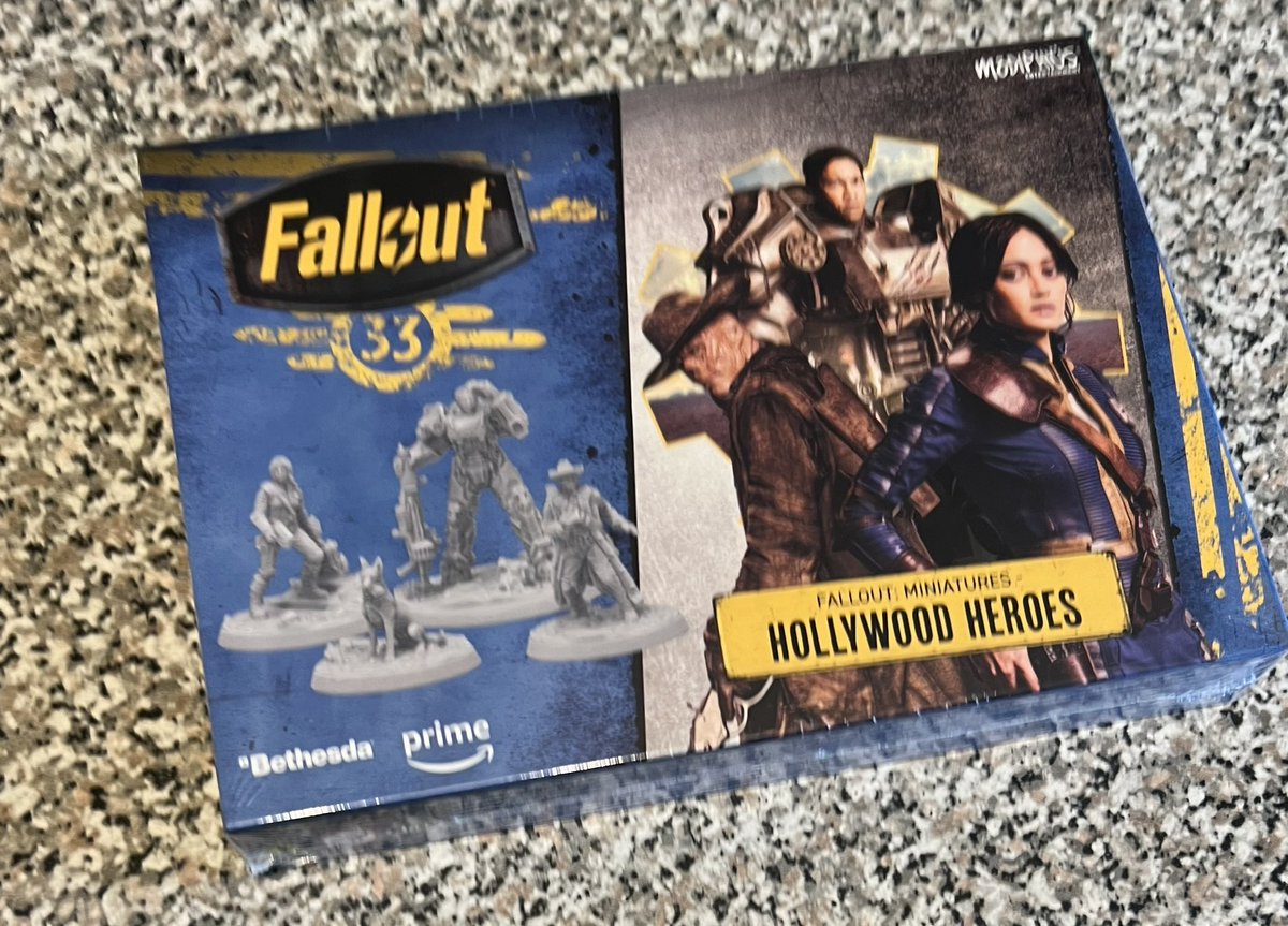 New Fallout minis? Okey-Dokey! 

#fallout #modiphiusentertainment #modiphius #fallouttabletopgame #wastelandwarfare #falloutwastelandwarfare