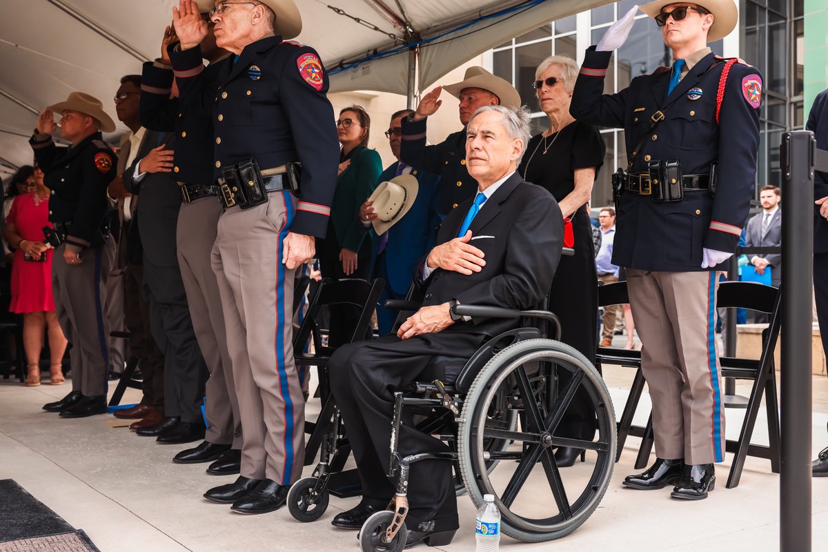 Honored to participate in the unveiling of @TxDPS’ new Fallen Officers Memorial in Austin. This memorial honors the brave DPS officers and Texas Rangers who lost their lives serving their fellow Texans. Thank you for always upholding law and order in Texas—no matter the cost.