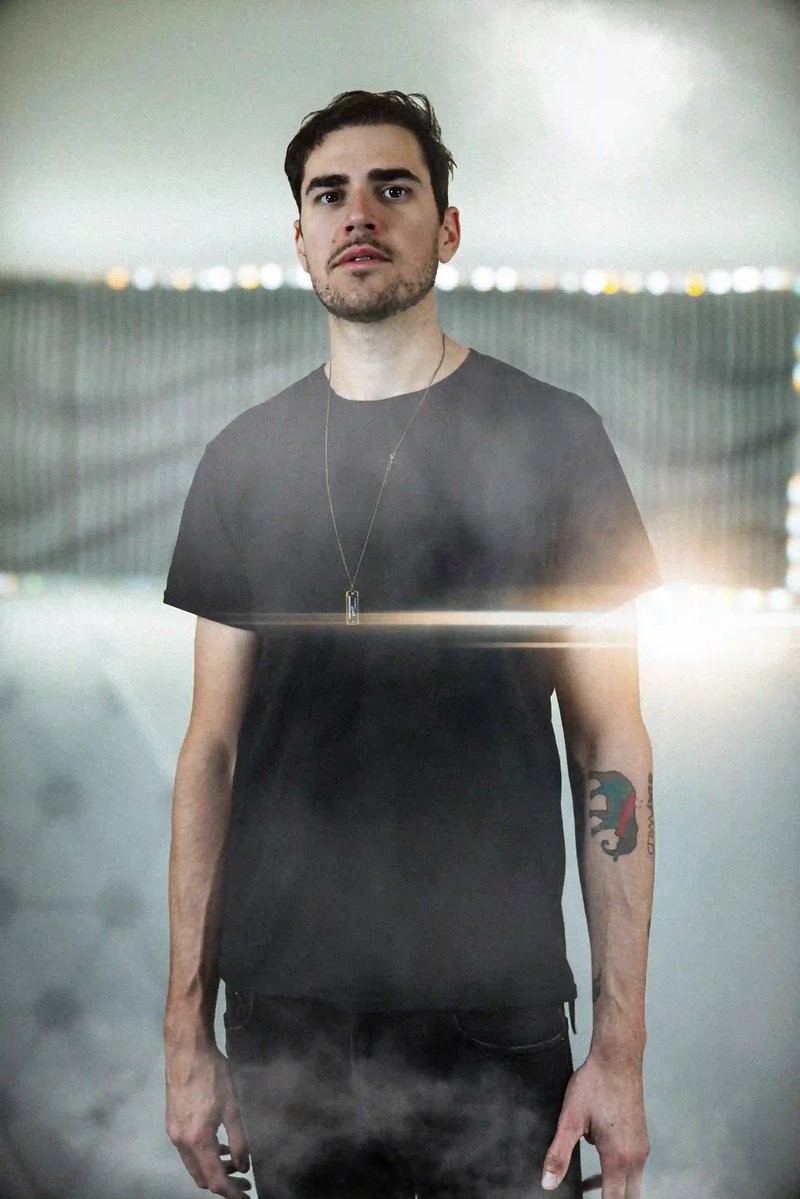 Cosmic power-pop band <a href="/LioneerMusic/">Lioneer</a> are joining us June 2nd at #GreatRoomShows with a TON of other sick bands! Tickets &amp; more info at: eventbrite.com/e/873971731977

<a href="/promotiveca/">Promotive</a> <a href="/hyacinthxmusic/">hyacinthmusic</a> <a href="/LavishYuuuth/">☆LAVISH YOUTH☆</a> #rad #radmusic #fresno #pop #poppunk #alt #alternative #emo #rock #mathrock