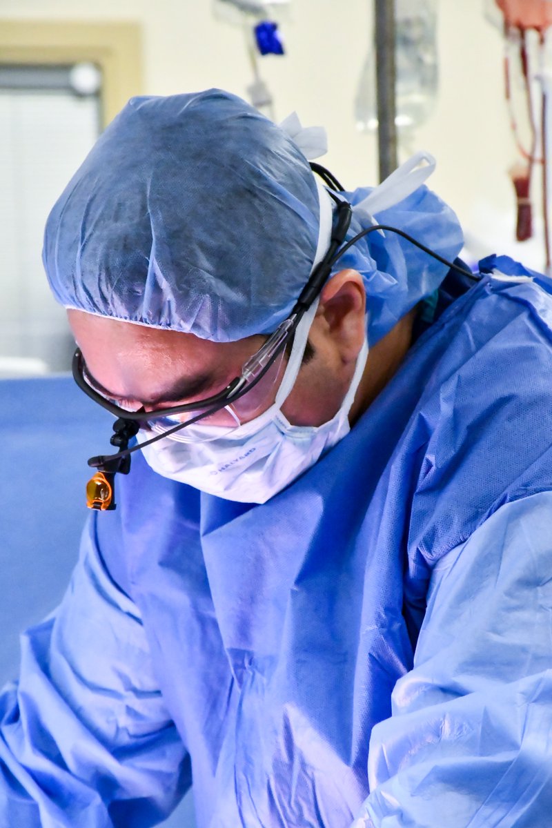 Dr. Alex Kim, M.D., Ph.D., performs HIPEC surgery. This procedure combines heat and chemotherapy to combat peritoneal cancer. #HIPEC #PeritonealCancer #SurgicalInnovation