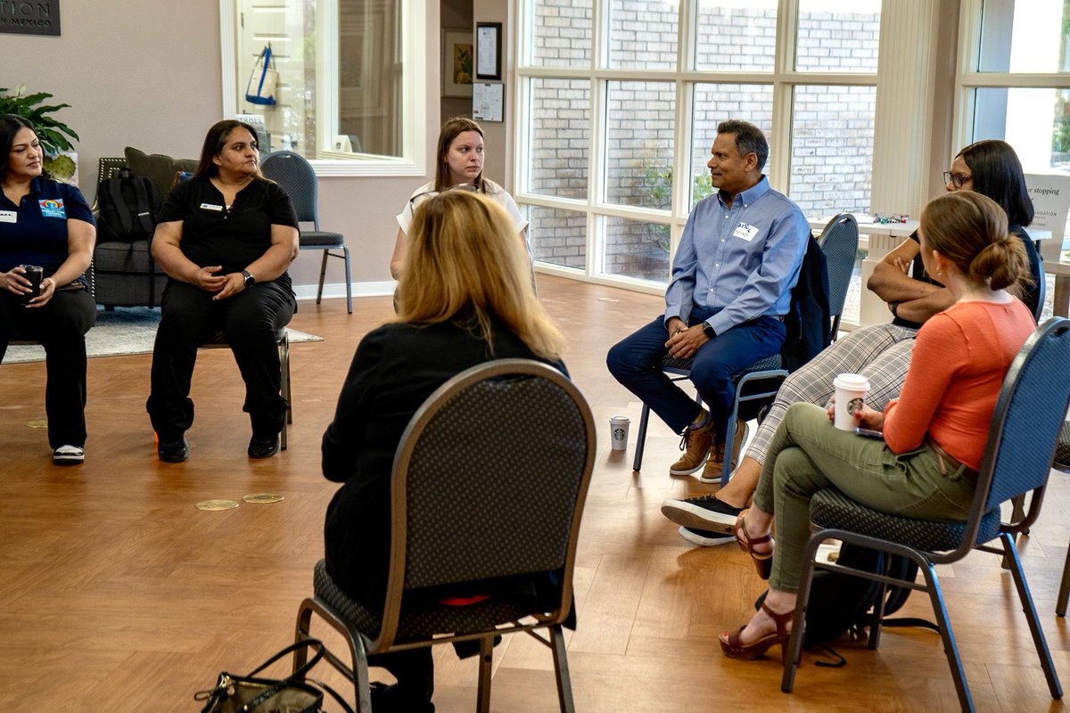 asinghal_ubuntu's tweet image. A wonderful conversation about #PositiveDeviance and its potential role in fostering health and well-being in the State of NM with New Mexico Primary Care Training Consortium
and various community partners.