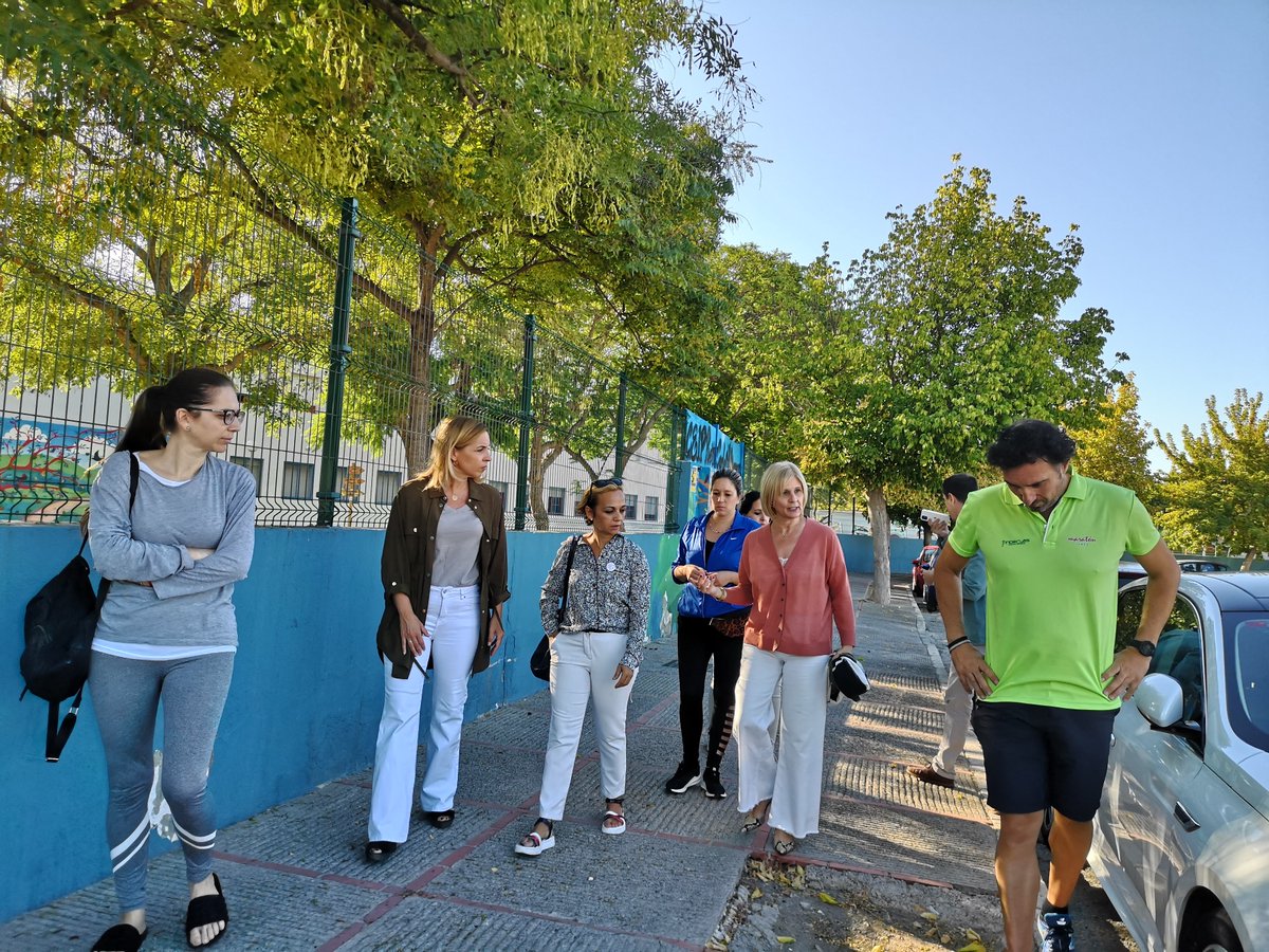 🚧Adecentaremos 11 solares en Cerrofruto que estaban ocupados por los antiguos bloques de viviendas ▶️Con este proyecto, que está redactado con 90.000 euros de inversión, se da solución al estado de abandono que presentan, dando así respuesta a las demandas vecianales