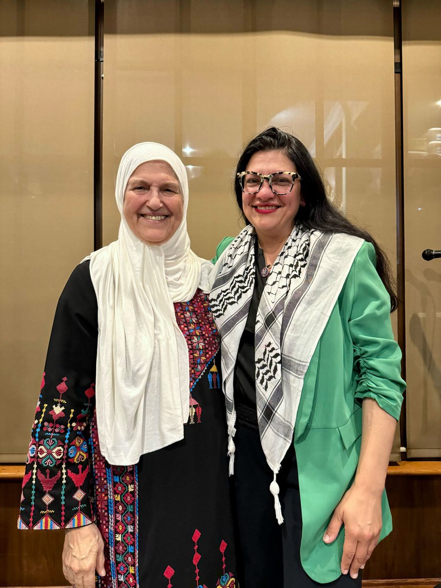 Khalto Safiya’s testimony as a Nakba survivor was powerful. She recounted the horrific violence her family experienced in 1948, the trauma she endured, and the painful loss of her connection to her village and home. May we live to see a free Falastin.