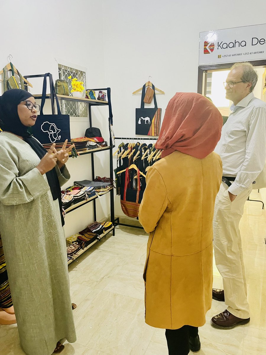 kaahadesign's tweet photo. It was a pleasure to have the Netherlands government delegation visit us and meet our CEO, who shared our business story.

@NLinSomalia  @RVO_Int_Ond  @jurriaanm  @HarHub @Shaqodoonorg https://t.co/M6ioDARxOs