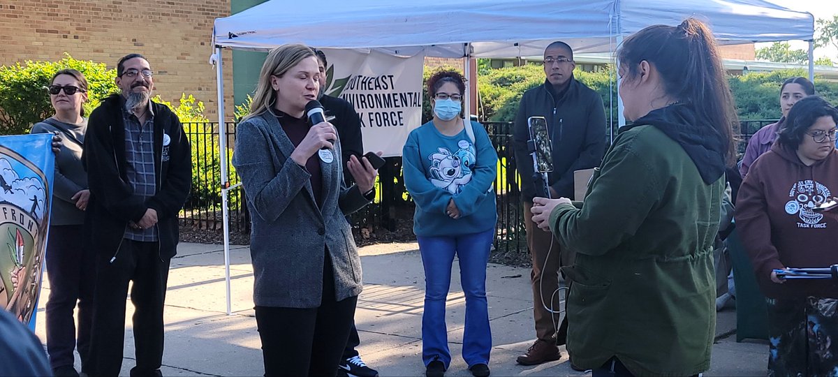 Thank you Drs. Erdal and McGuinn for your support and sharing your scientific expertise with residents and community organizations in the Southeast Side.