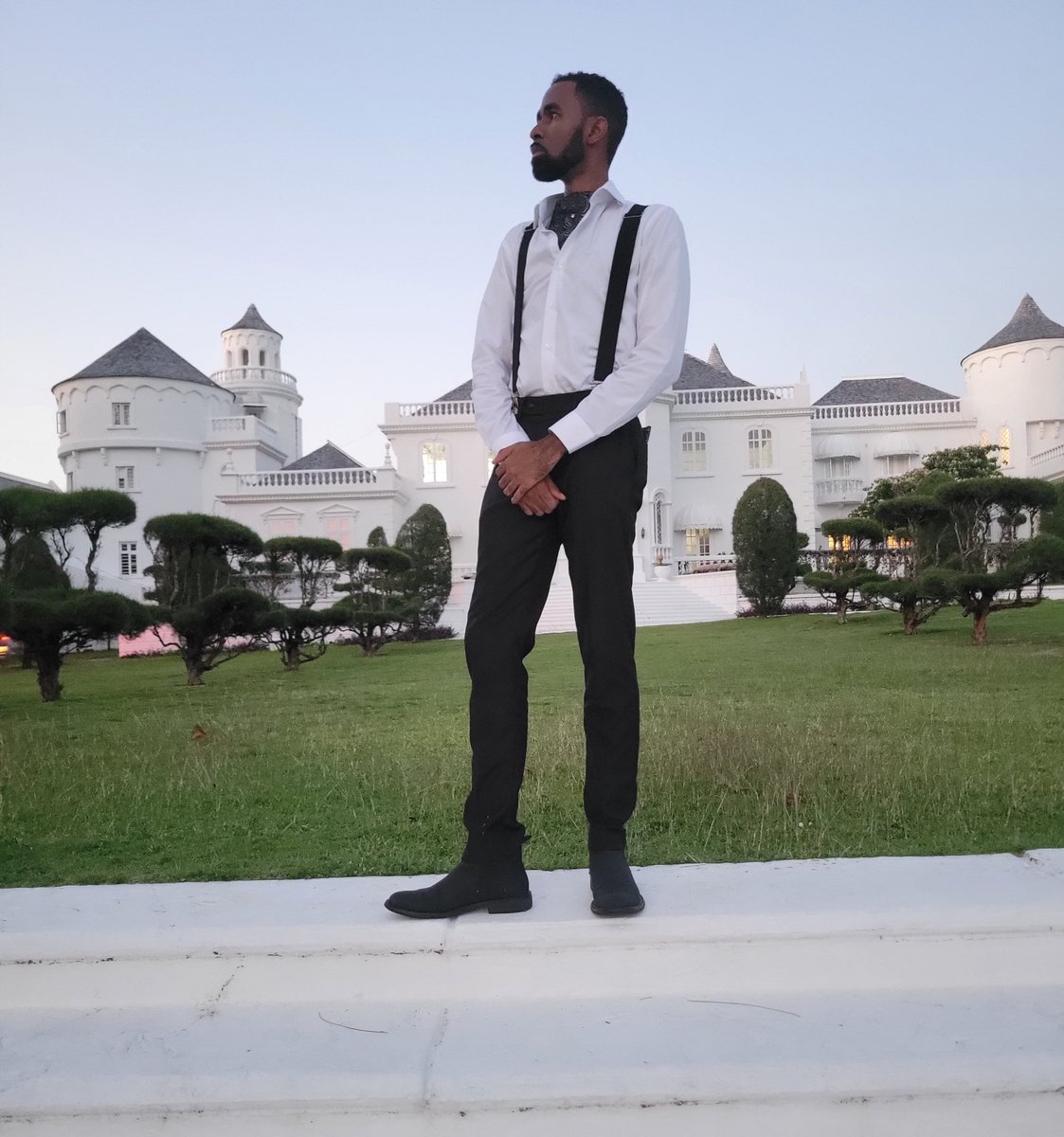 Happy #bridgerton day.