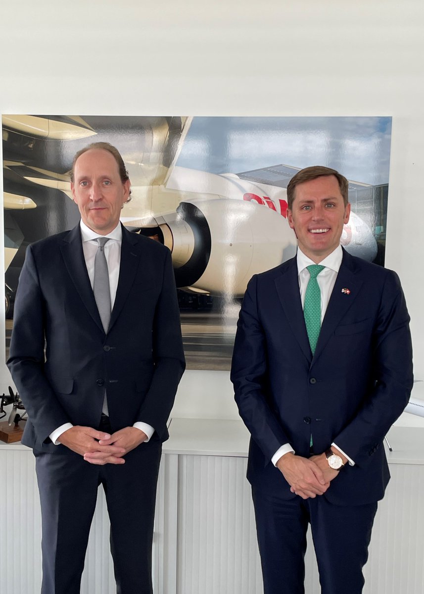 Thank you SWISS CEO Dieter Vranckx for welcoming Ambassador Miller to your headquarters. @FlySWISS flights to the 🇺🇸 are another example of the Sister Republics’ #SharedProsperity.